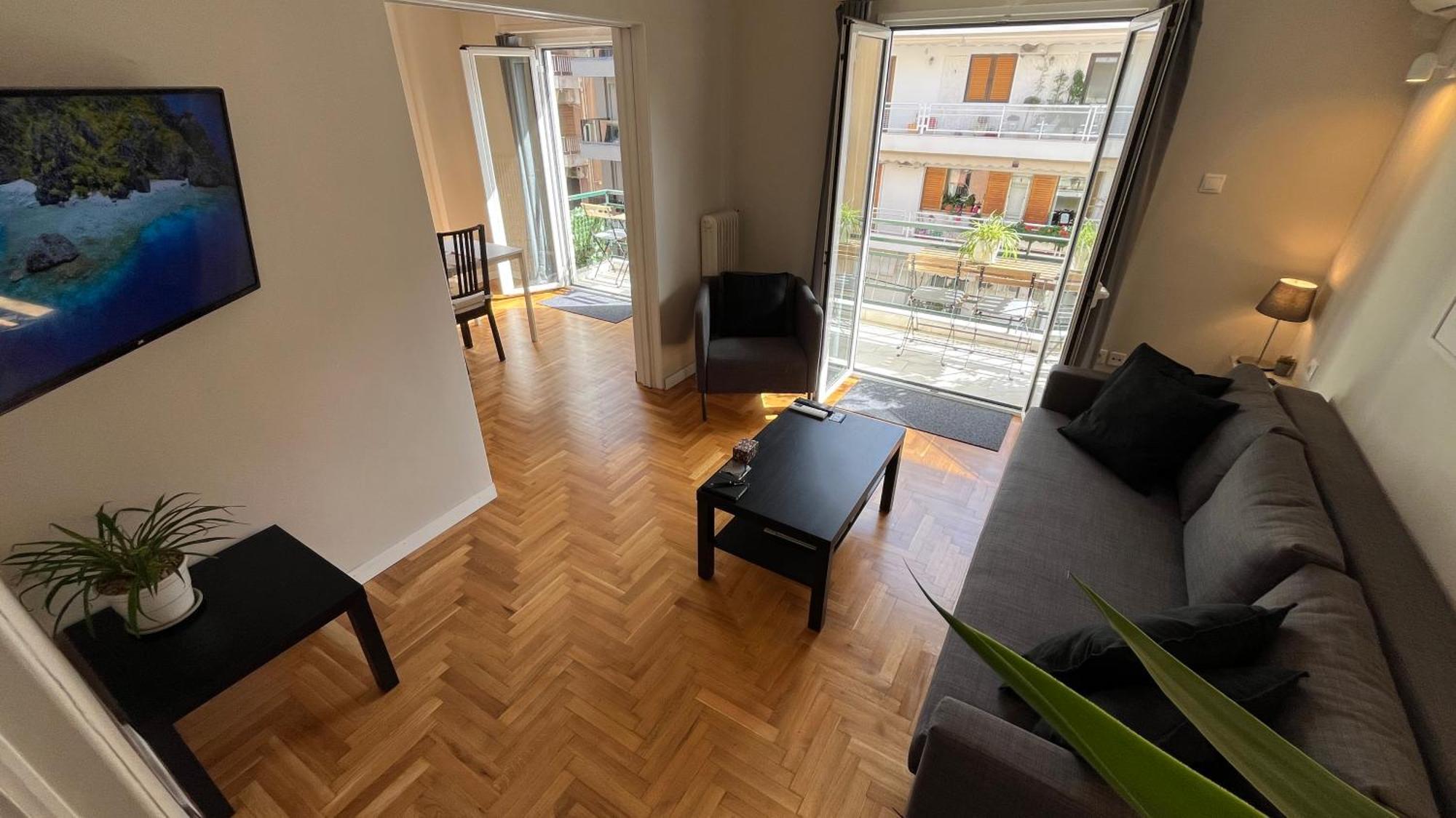 4 Newly Renovated Charming Apartments Steps From Panormou Metro Station 아테네 객실 사진